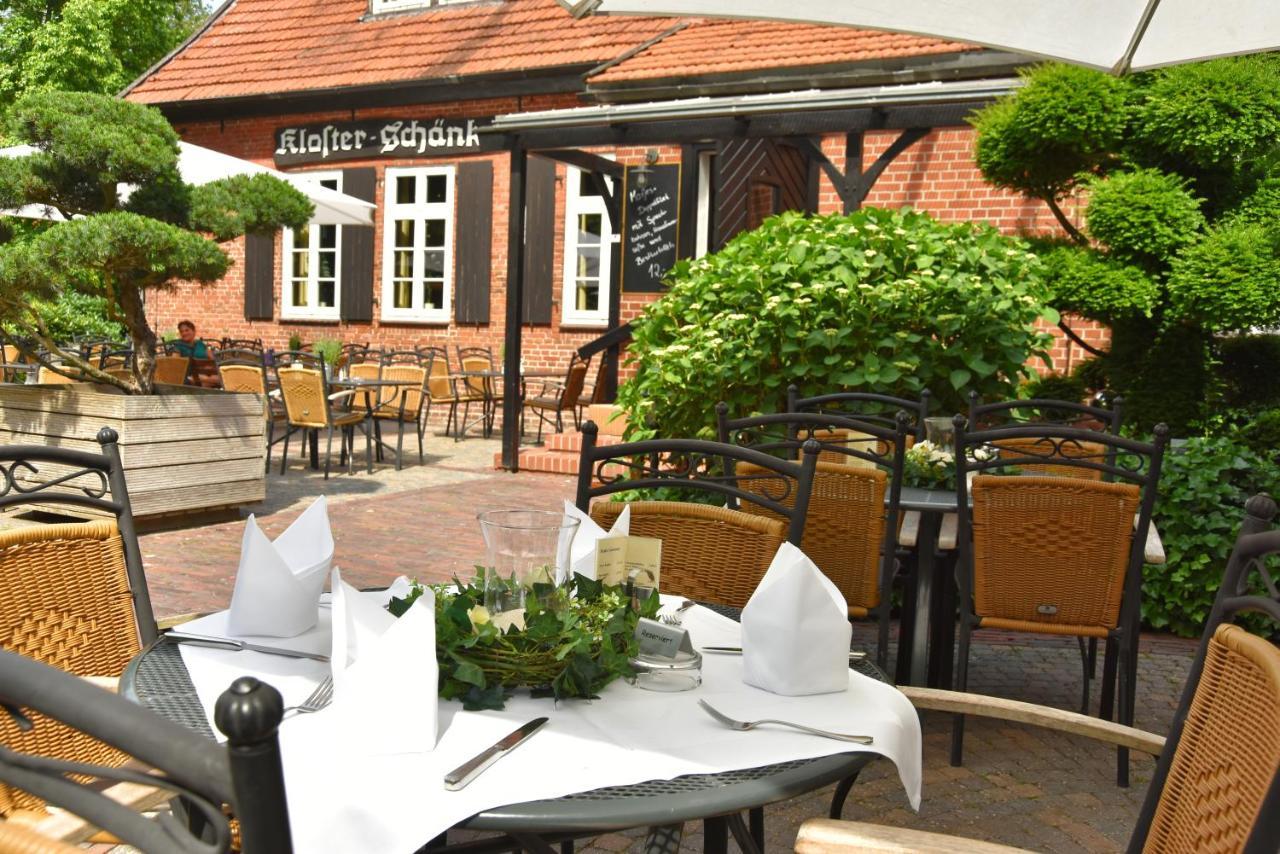 Klosterschaenke Hude Hotel Ferienwohnungen Restaurant Cafe Екстериор снимка