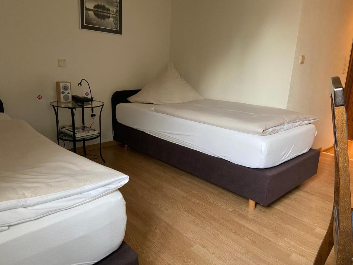 Klosterschaenke Hude Hotel Ferienwohnungen Restaurant Cafe Екстериор снимка