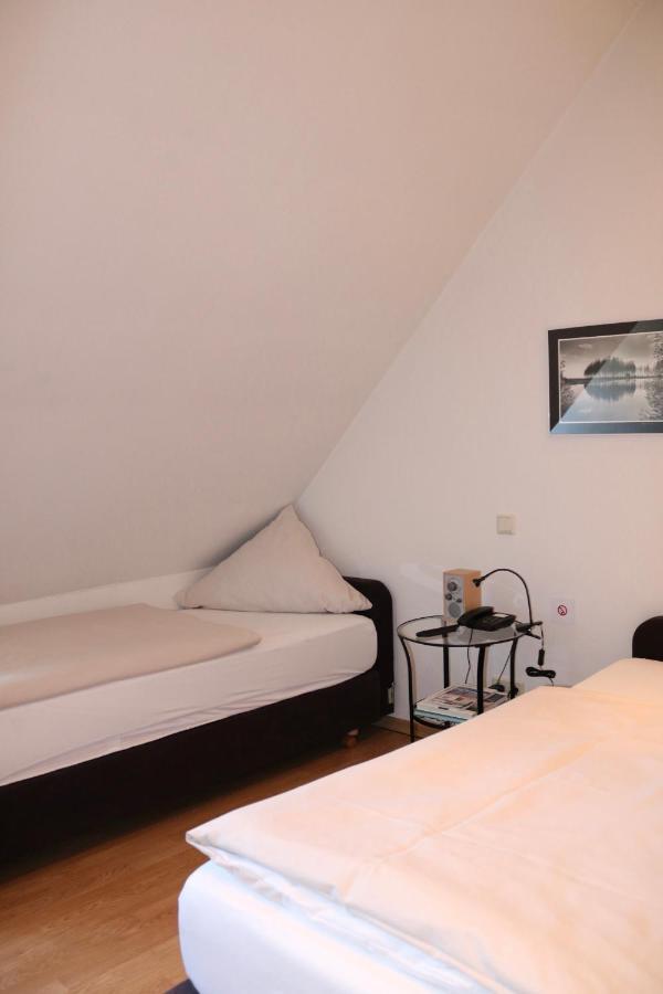 Klosterschaenke Hude Hotel Ferienwohnungen Restaurant Cafe Екстериор снимка